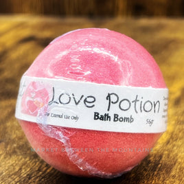 Candle-Lit Baths - Mini Round Bath Bomb: Love Potion